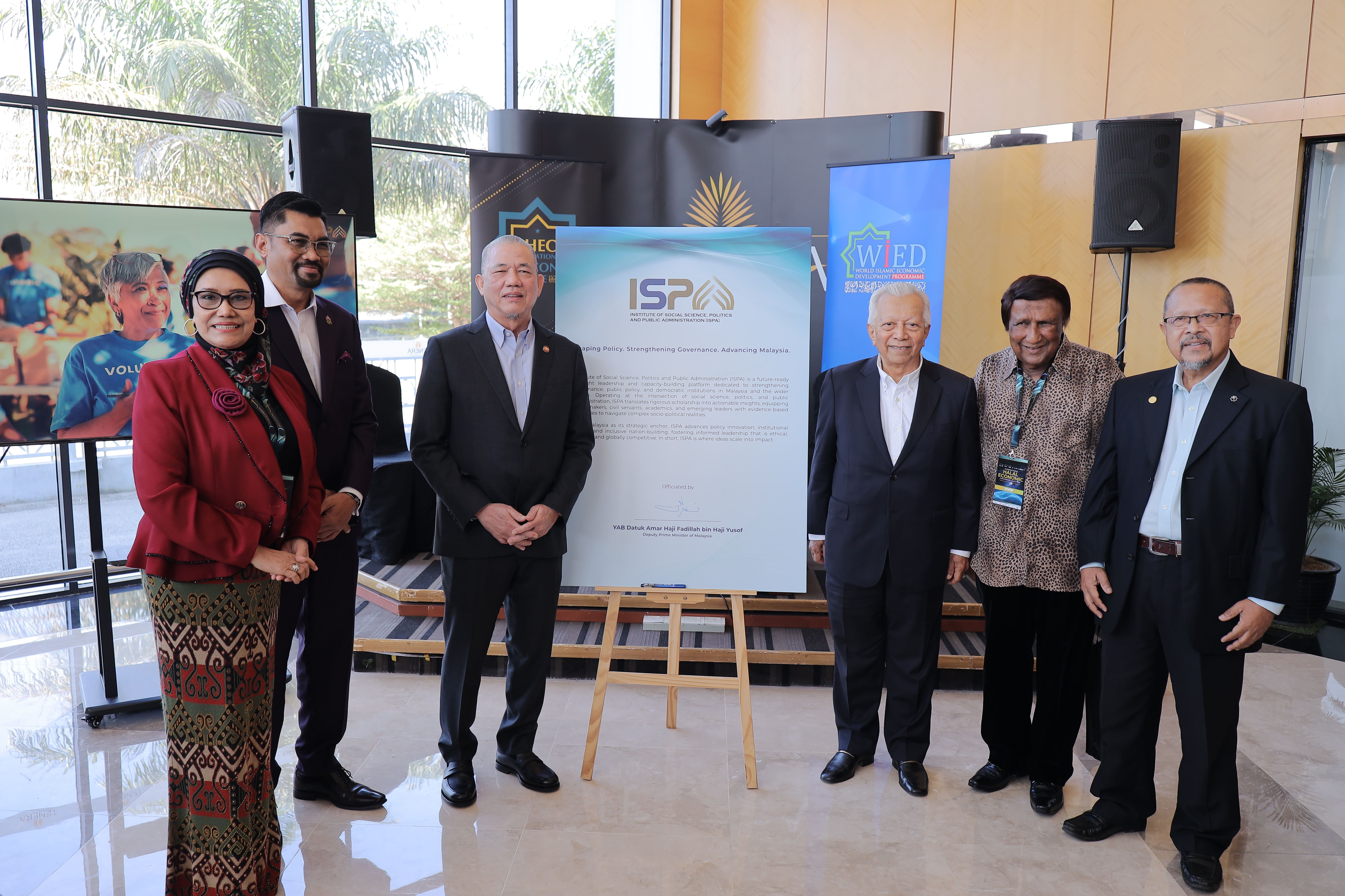 Industry Leaders & Global Engagement